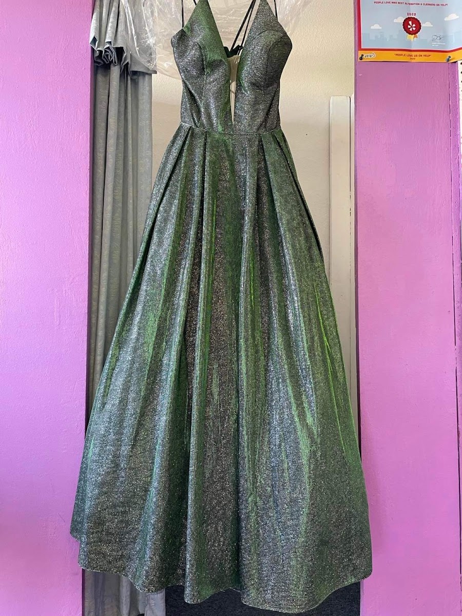 Green shimmer V-neck formal gown